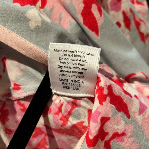 C - Floral Maternity Gown with Pink and White Pattern - Picture 4 of 5